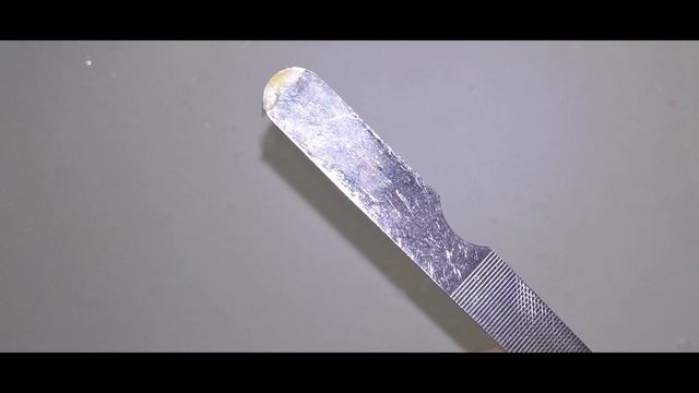 Чем вытащить козявку из носа смотреть онлайн