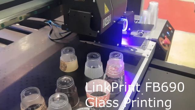 Планшетный УФ принтер LinkPrint FB690. Пример печати на стаканах. смотреть онлайн