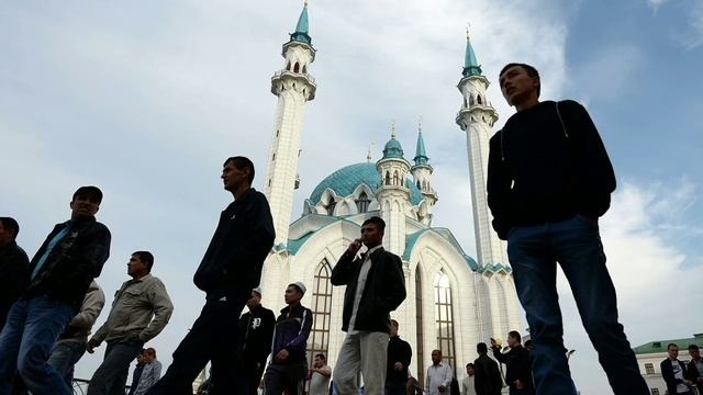 С праздником Ураза-Байрам! смотреть онлайн