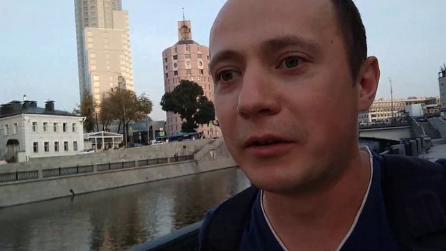 Бомжую в Москве без ничего! Меня все бросили смотреть онлайн