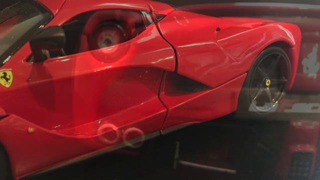 LFD - 1/18 FERRARI LAFERRARI REVIEW - Bburago смотреть онлайн
