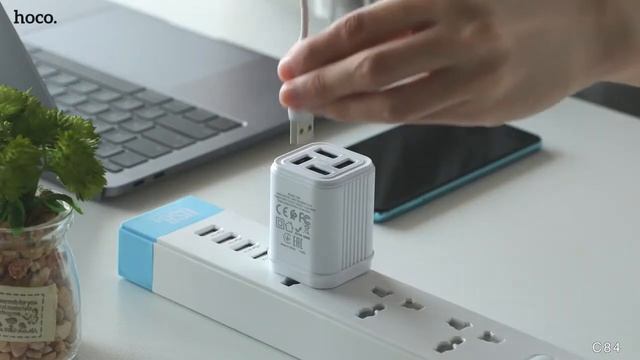 Зарядное устройство HOCO C84A Resolute штекер EU 4USB/3,4A White смотреть онлайн