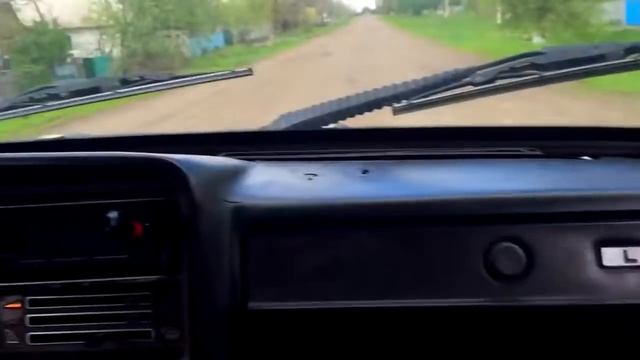 Ярик тикай бачок  потик!