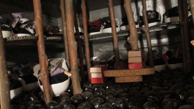 Релаксация банковских работников в Чёрной жемчужине слайд-шоу. смотреть онлайн