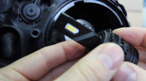 Как заменить лампу ближнего света на светодиодную лампу h7-45w в outlander3