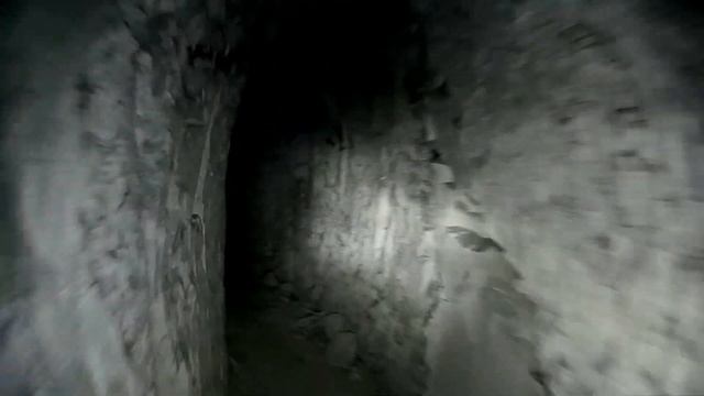 Путешествие на ИЖе # Валуйские подземелья смотреть онлайн