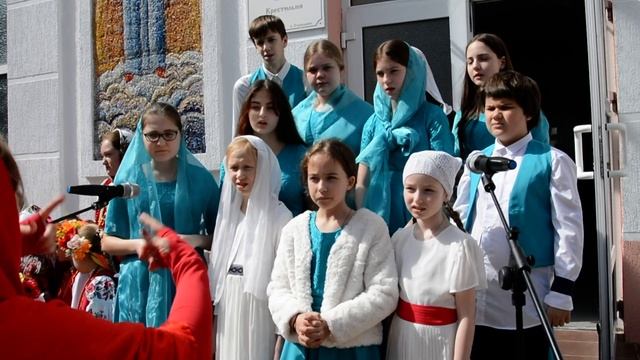2 мая 2021 г. Пасхальный праздник в Свято-Преображенском храме города-курорта Геленджик смотреть онлайн