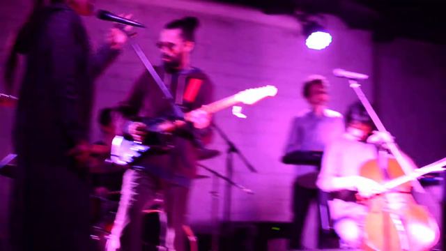 Зеленый контрабас в ART AREA 'ДК' 11.04.17 смотреть онлайн