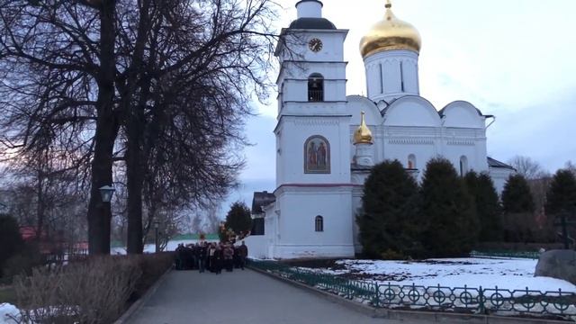 Богослужения Великой Пятницы. смотреть онлайн