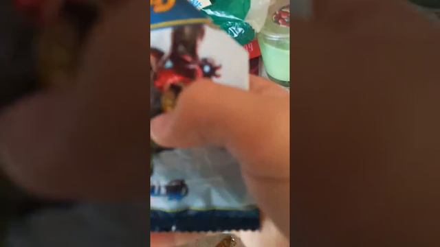 Открытие пакетиков из Пятёрочки смотреть онлайн