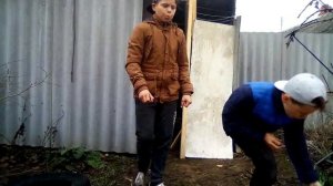 Постройка двери в шалаш