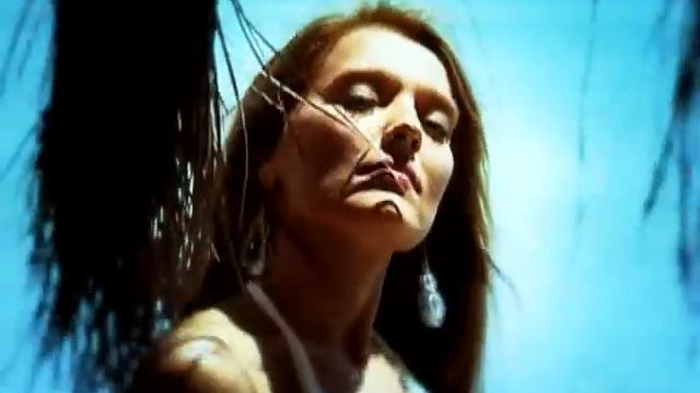 Demet Akalın - Çanta
