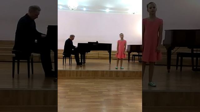 Саберова Лейла. "Петушок" Народная латышская песня. смотреть онлайн