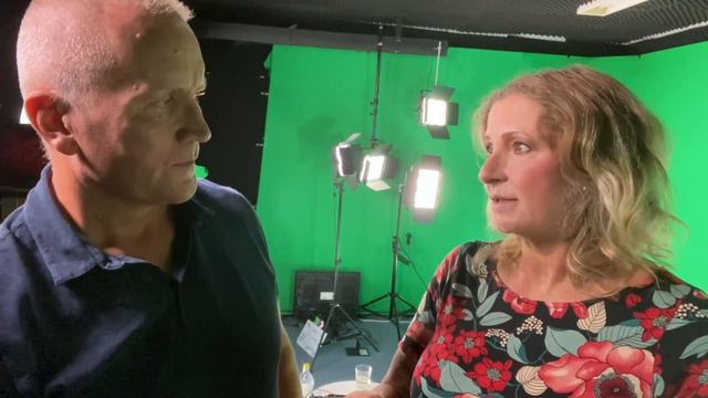 Katerina Janouch svar på Bert Karlssons påhopp! смотреть онлайн