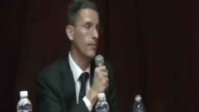 La thèse historique de Nahimana F. vue par H. Deguine смотреть онлайн