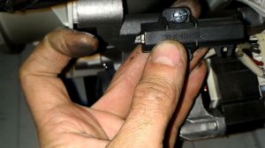 Замена щёток в стиральной машине I Indezit wisl 85 Ariston самостоятельно