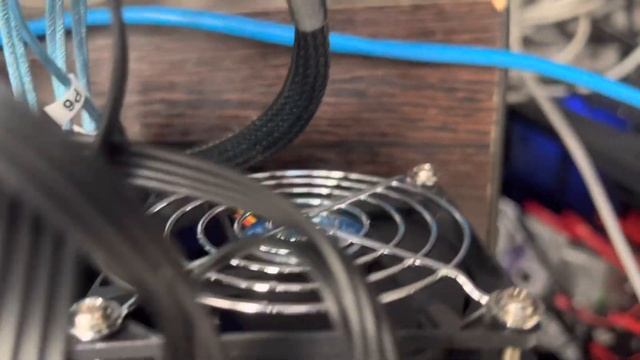 Майнинг chia, собрал ещё одну ферму плотилку, на корзинах смотреть онлайн