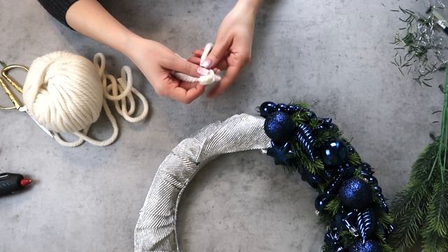 НОВОГОДНИЙ венок своими руками. смотреть онлайн