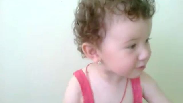 Супер песня про снегурочку!!!!(Аминке 1,10мес) смотреть онлайн