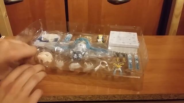 Snow Miku 2016 Nendoroid and Figma Unboxing смотреть онлайн