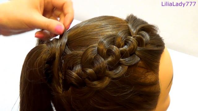 Плетение волос на новый год. Вечерняя прическа с плетением. Braiding hair for New Year смотреть онлайн