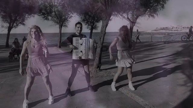 A un passo dalla luna / Stella (COVER bachata FISARMONICA) | Rocco Hunt e Ana Mena смотреть онлайн