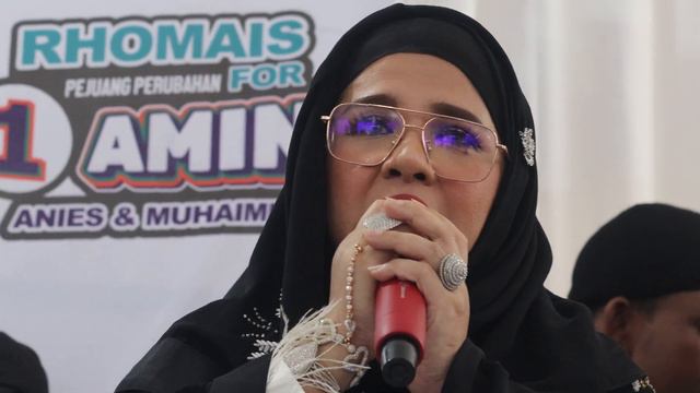 FITRIA ELVI SUKAESIH DI SONETA RECORD смотреть онлайн