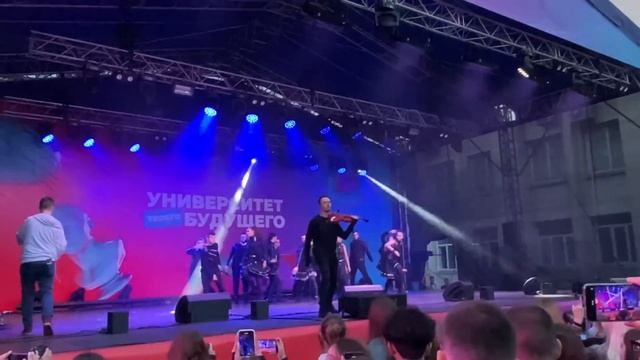 Nirvana - Smells Like Teen Spirit (Violin Live Performance) смотреть онлайн