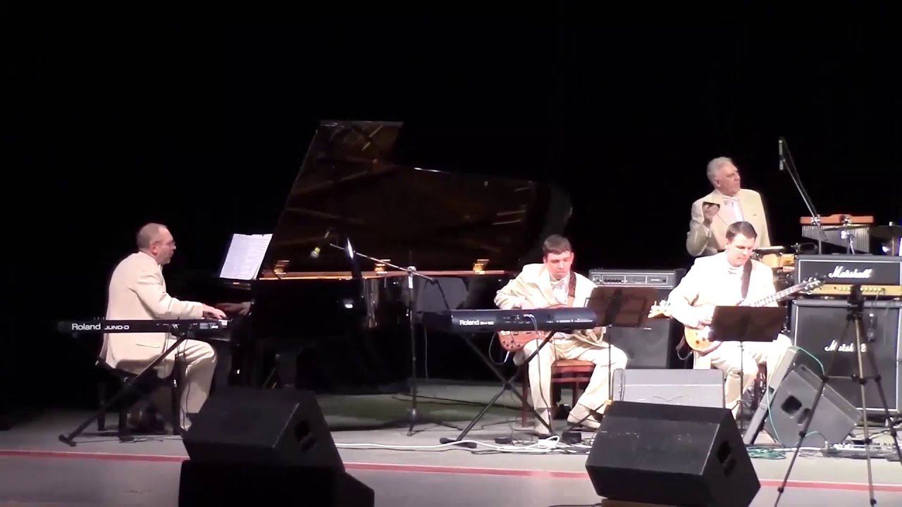 Golden Trumpet Big Band Tyumen, Horace Silver «Sister Sadie» смотреть онлайн