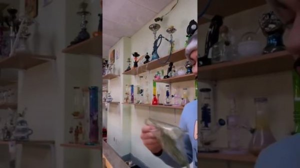 Bong Cleaning Tutorial (Glass & Acrylic) | Stoner Tips