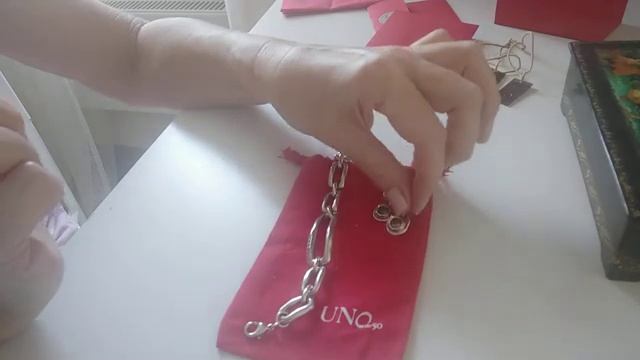 UNOde50. Испанская бижутерия Уно де сенквенте. смотреть онлайн