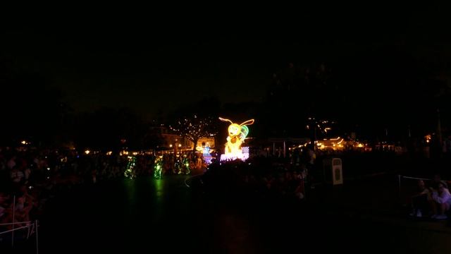 [4k HD] Disneyland Resort Paint the Night Parade Full Complete Show смотреть онлайн