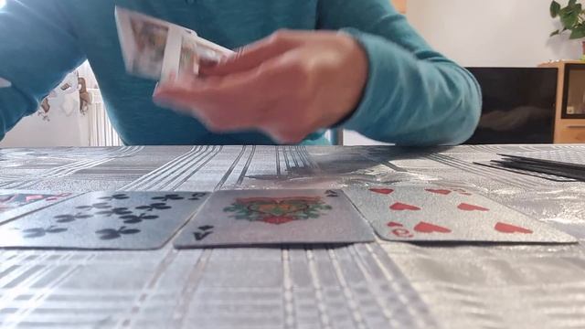 Он её глазами!!!!!!! КРЕСТОВЫЙ КОРОЛЬ? И БУБНОВАЯ ДАМА???????????????? смотреть онлайн