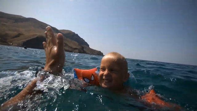 Путешествия на САП-борде с ребенком. Крым смотреть онлайн