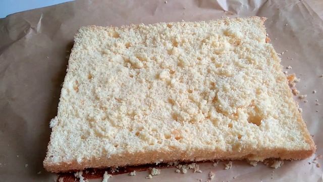 ЗНАМЕНИТЫЙ ТОРТ МИЛКА! СО СМЕТАННЫМ КРЕМОМ ТАЕТ ВО РТУ! Бисквитный торт. Как приготовить торт