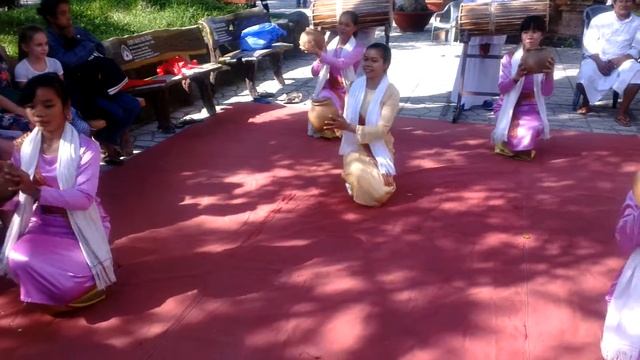 Танец народности Чамы (Вьетнам) смотреть онлайн