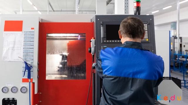 Оператор станков с ЧПУ: суть профессии, обучение