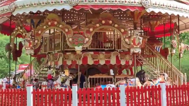 Карусель. ЦПКиО. Санкт-Петербург смотреть онлайн