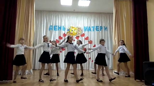 МБОУ "Октябрьская школа №1" ансамбль "Задорные девчонки " - "Народная" смотреть онлайн