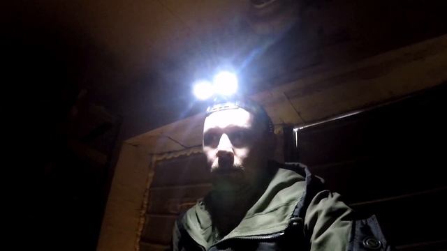 Крым заброшенный бокс. Запустил компрессор и вытяжку - Заброшенный мир! смотреть онлайн