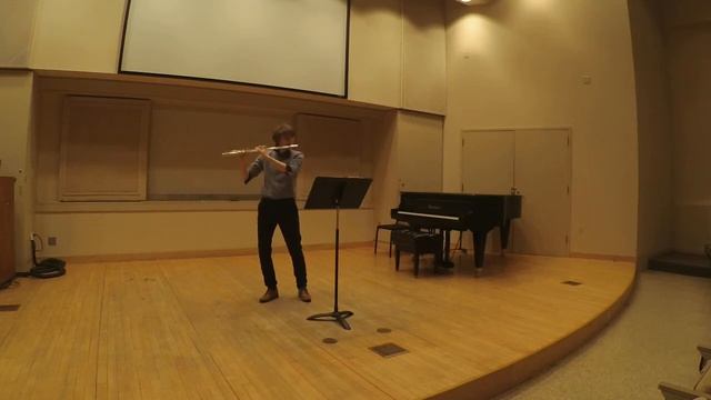 Tango Etude No. 3 for flute solo - Astor Piazzolla (1921-1992) смотреть онлайн