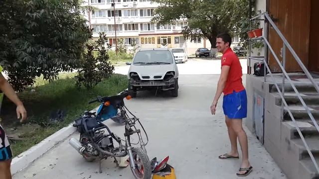 Как быстро разобрать мопед? смотреть онлайн