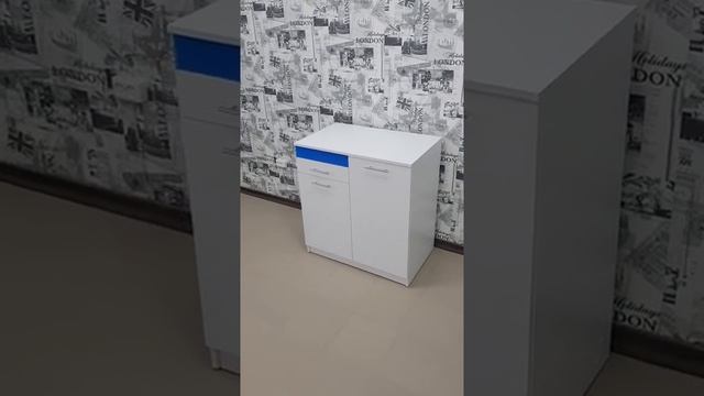 Тумба косметолога с УФ от компании "ПРОФРЕШЕНИЕ" смотреть онлайн