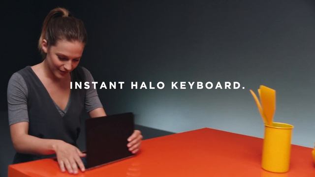 Lenovo YOGA Book – Working Dinner (Clavier Halo) смотреть онлайн