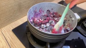 Конфитюр ( начинка) из голубики, которая не растекается!!!