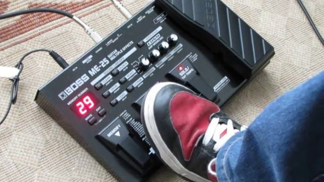 Boss ME-25 multi effects pedal - presets / tones demo смотреть онлайн