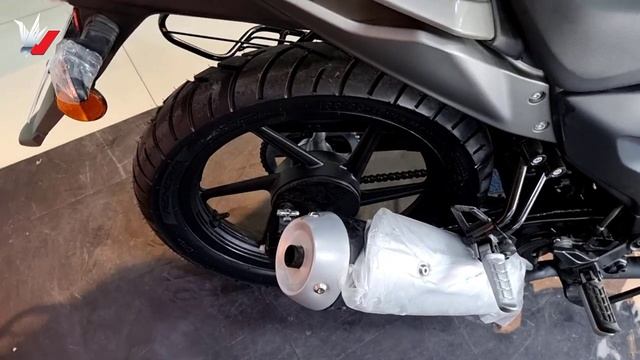 TVS Raider - Red Raider - New Featuresed New Bike @HD смотреть онлайн