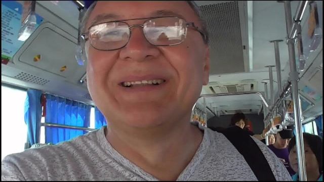 Городской автобус в Китае смотреть онлайн