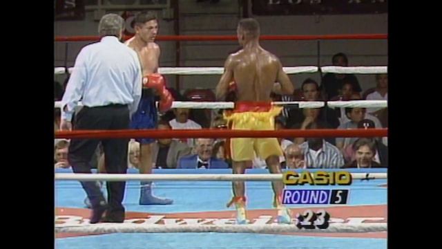 Sugar Shane Mosley When He Was Only 14-0 vs Louis Ramirez | THROWBACK FULL FIGHT смотреть онлайн