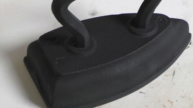 How to remove rust and give a second life to the iron//Как убрать ржавчину и дать вторую жизнь утюг смотреть онлайн
